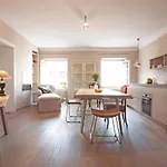 Stari Trg Apartment